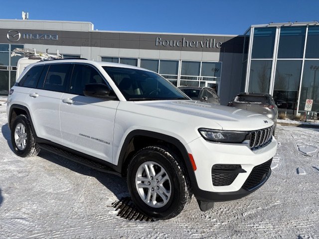 2023 Jeep Grand Cherokee Laredo, TOIT, GARANTIE in Boucherville, Quebec - w940px