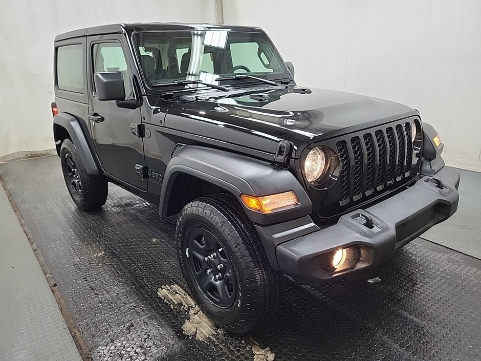 Jeep Wrangler Sport,AUT, AIR, TRÈS BAS KM 2024 à Boucherville, Québec - w940px