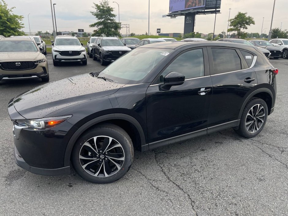 2024 Mazda CX-5 GS in Boucherville, Quebec - w940px