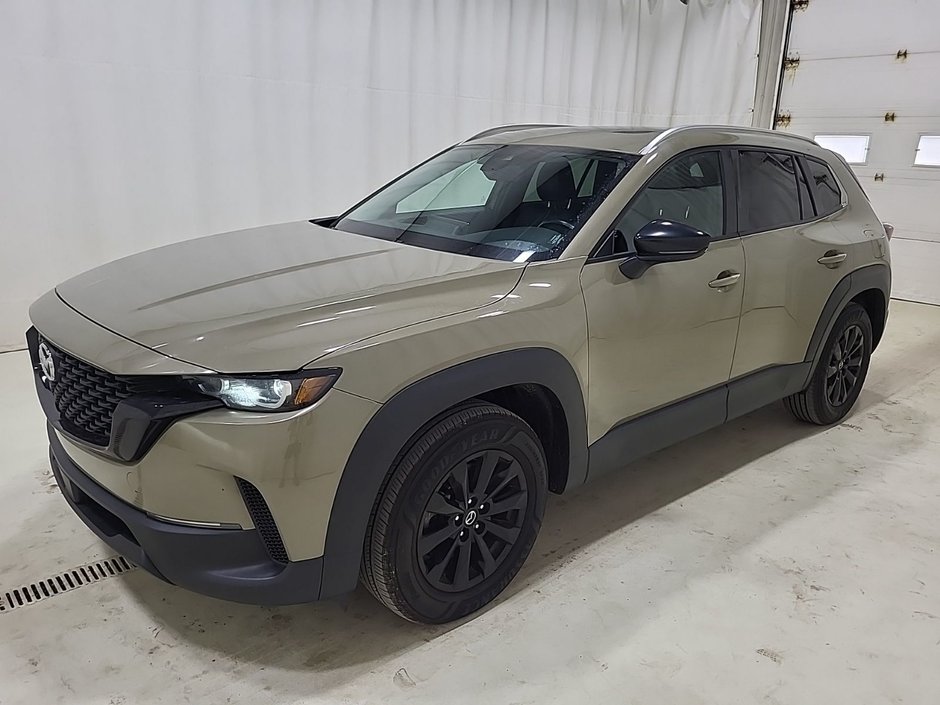 Mazda CX-50 GS-L BAS KM 2023 à Boucherville, Québec - w940px