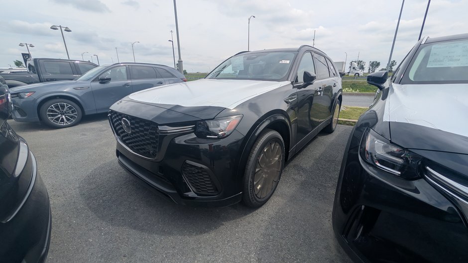 2026 Mazda CX-70 Mild Hybrid GT-P in Boucherville, Quebec - w940px