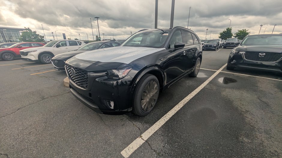 Mazda CX-90 Mild Hybrid GT-P 2026 à Boucherville, Québec - w940px