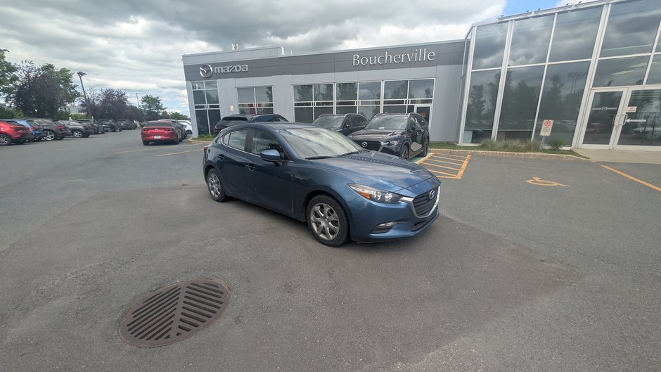 2018 Mazda Mazda3 Sport GS,AUT, BAS KM, AIR,1 PROPRIÉTAIRE in Boucherville, Quebec - w940px