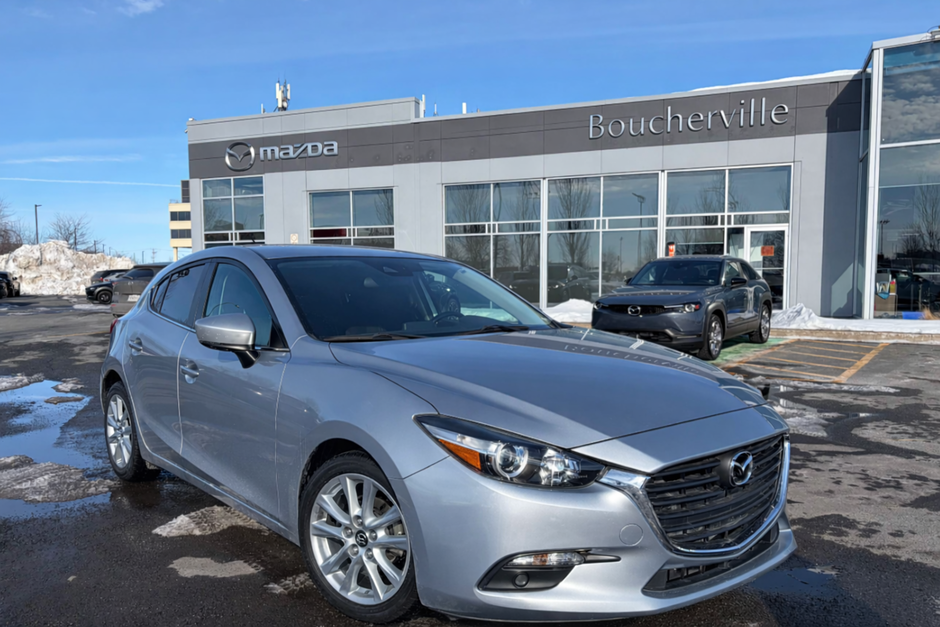 Mazda Mazda3 GS 1 PROPRIO BAS KILO 2017 à Boucherville, Québec - w940px