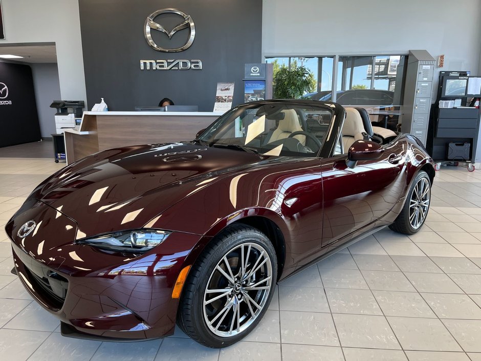 Mazda MX-5 35ie Anniversaire Edition 2025 à Boucherville, Québec - w940px