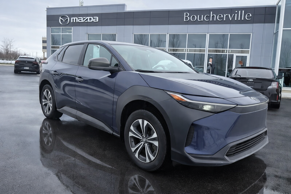 Toyota bZ4X L 1 PROPRIO BAS KM GARANTIE 2023 à Boucherville, Québec - w940px