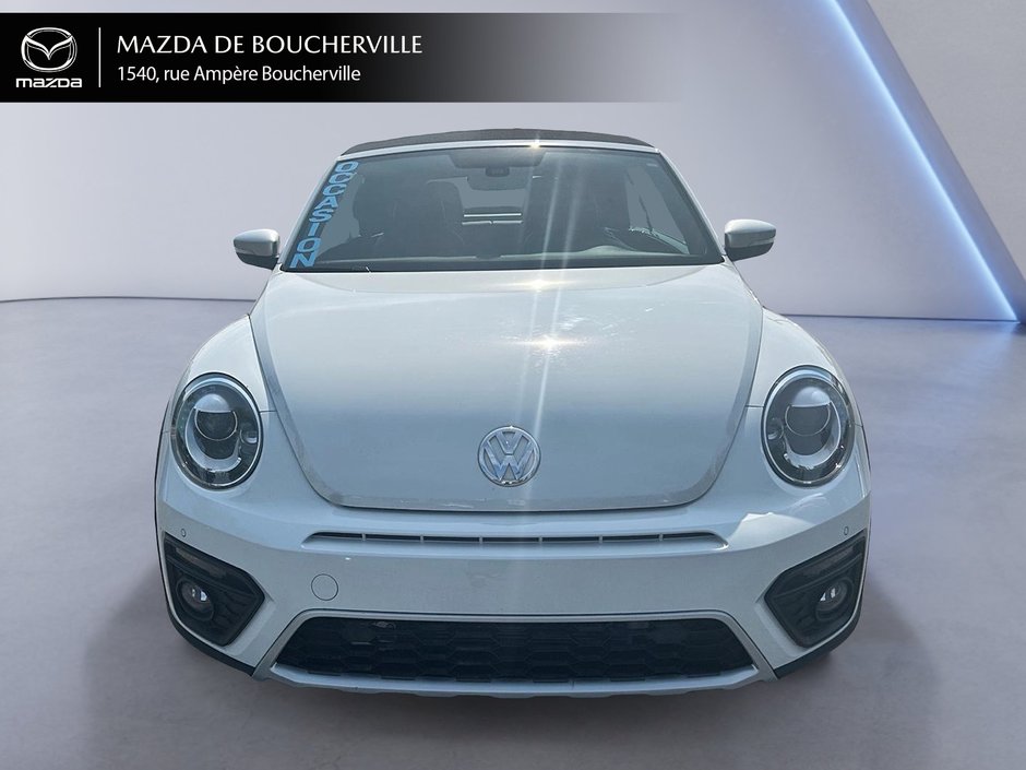 2018 Volkswagen Beetle Convertible Dune, cabriolet, très bas km in Boucherville, Quebec - w940px