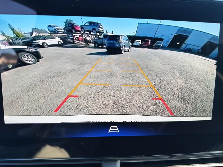 2025 Chevrolet Trax ACTIV-17