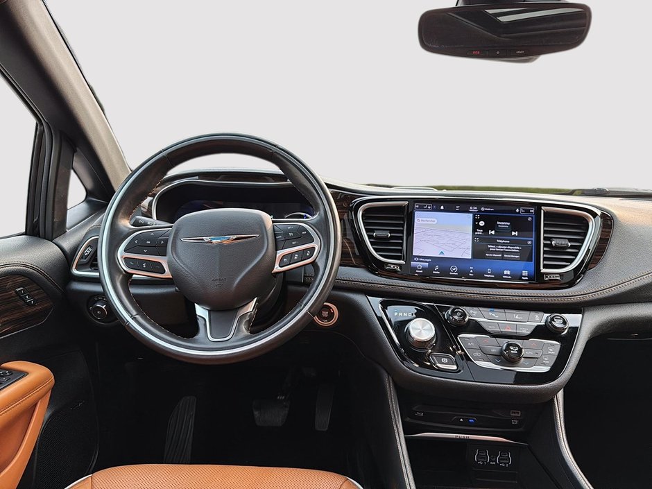 2021 Chrysler Pacifica Hybrid Pinnacle-9