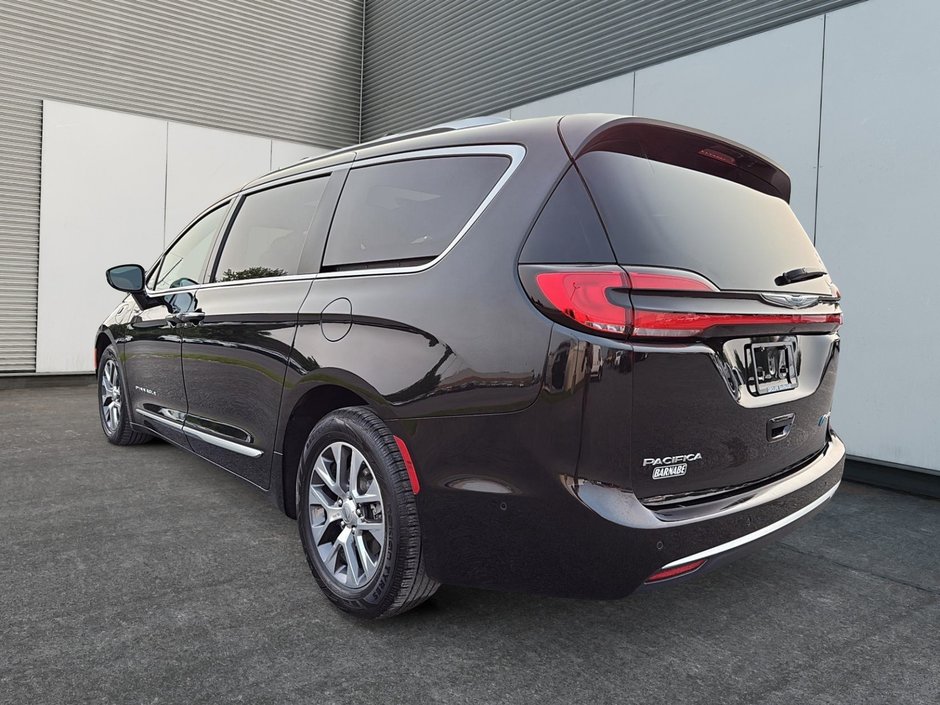 2021 Chrysler Pacifica Hybrid Pinnacle-3
