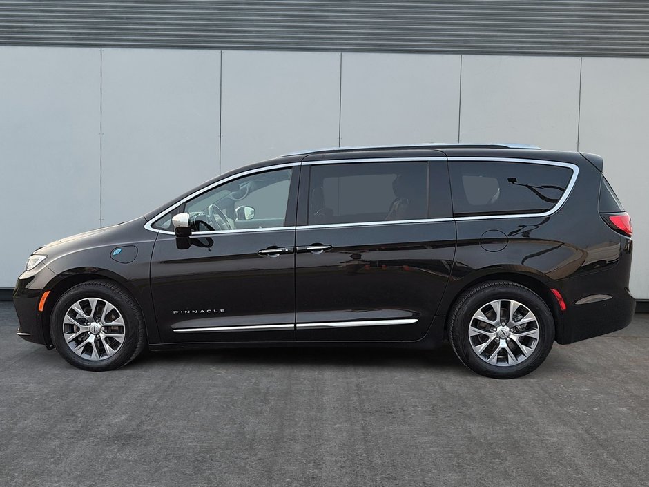 2021 Chrysler Pacifica Hybrid Pinnacle-4