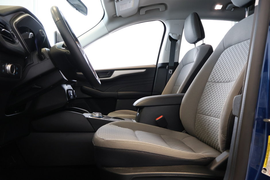 Ford Escape SE Plug-In Hybrid 2022-7