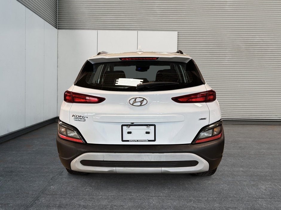 Hyundai Kona Preferred 2022-2