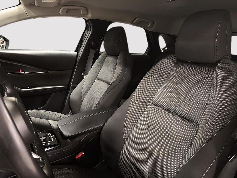 2023 Mazda CX-30 GS-8