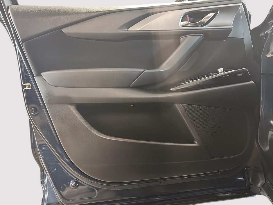 Mazda CX-9 GS 2020-10