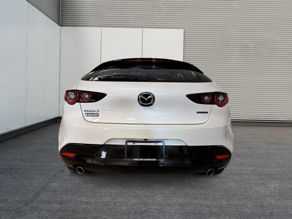 Mazda 3 Sport GS 2022-2