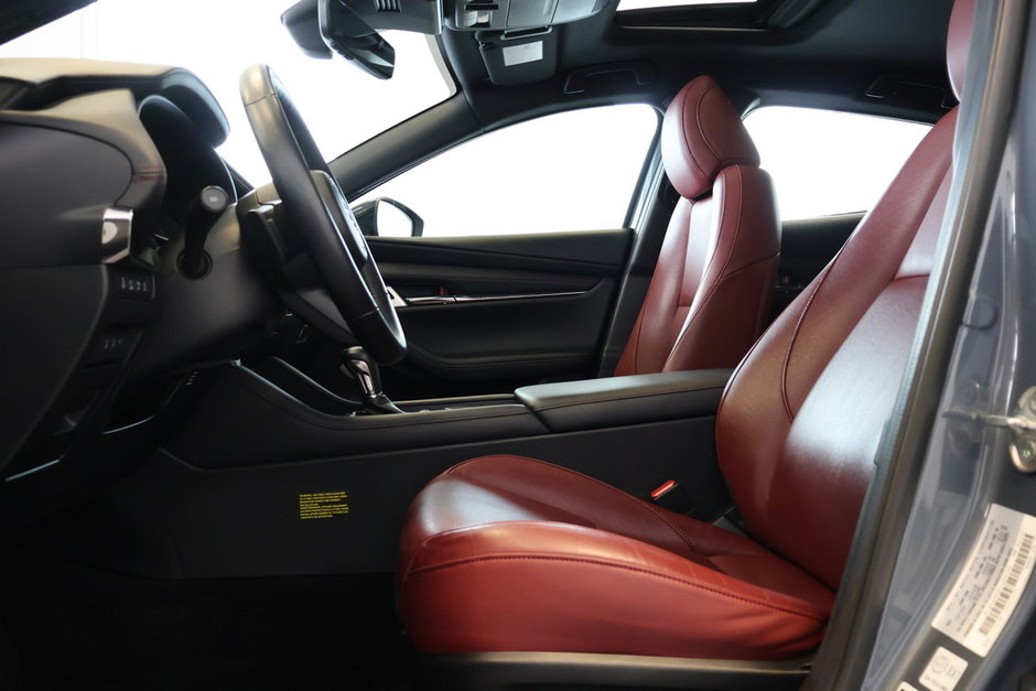 2023 Mazda 3 Sport GT-7