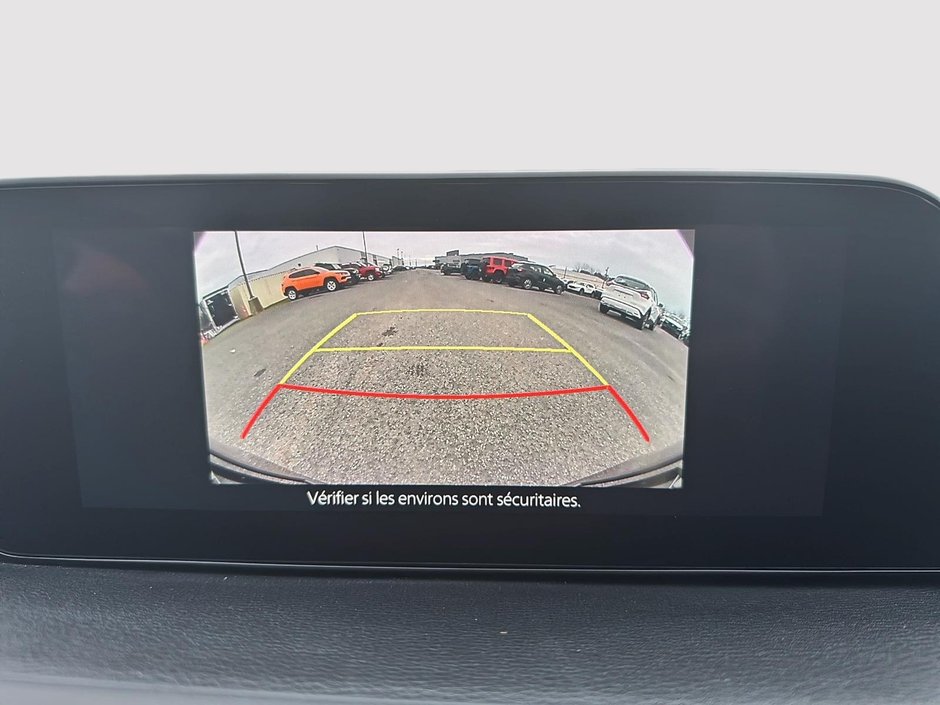 Mazda 3 Sport GS 2023-16