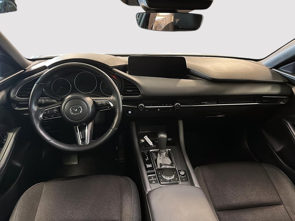 2025 Mazda 3 Sport GS-9