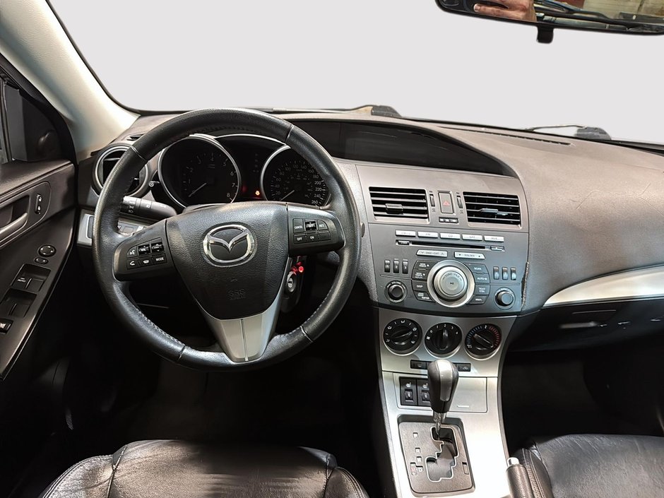 Mazda 3 GS 2011-9