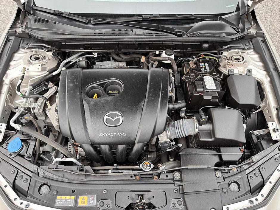 Mazda 3 GS LUXE 2022-7