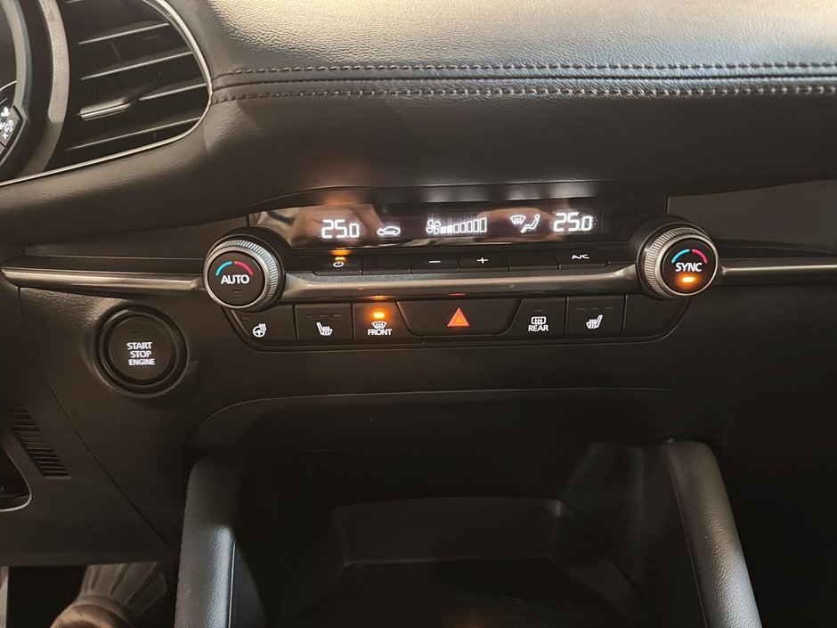 Mazda 3 GS AWD 2022-13