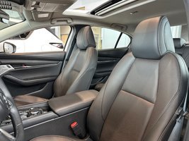 Mazda 3 GT 2025-5