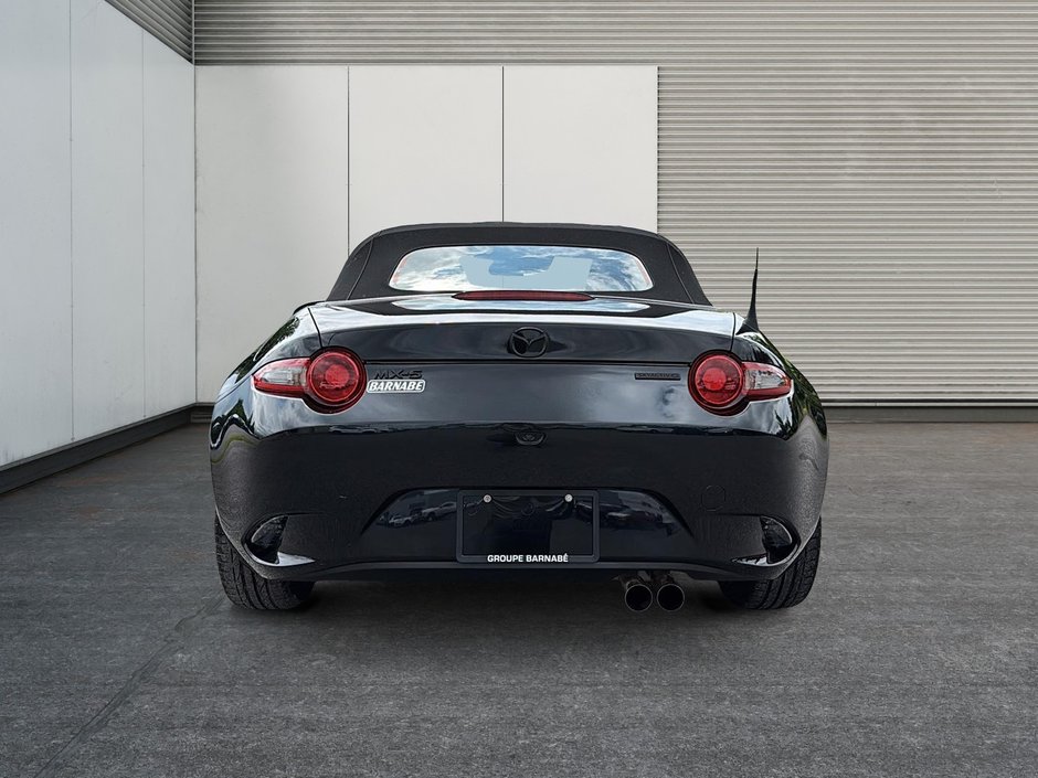 Mazda MX-5 GS-P 2022-2