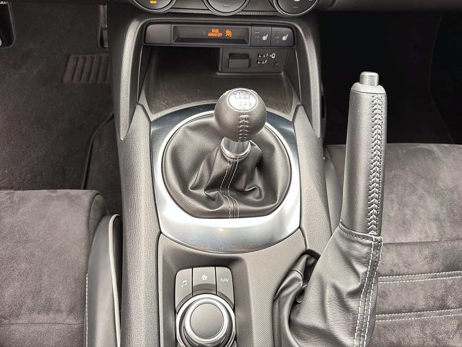 Mazda MX-5 GS-P 2022-14