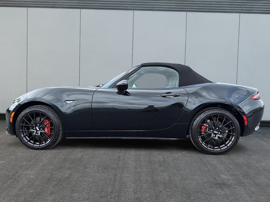 Mazda MX-5 GS-P 2022-4