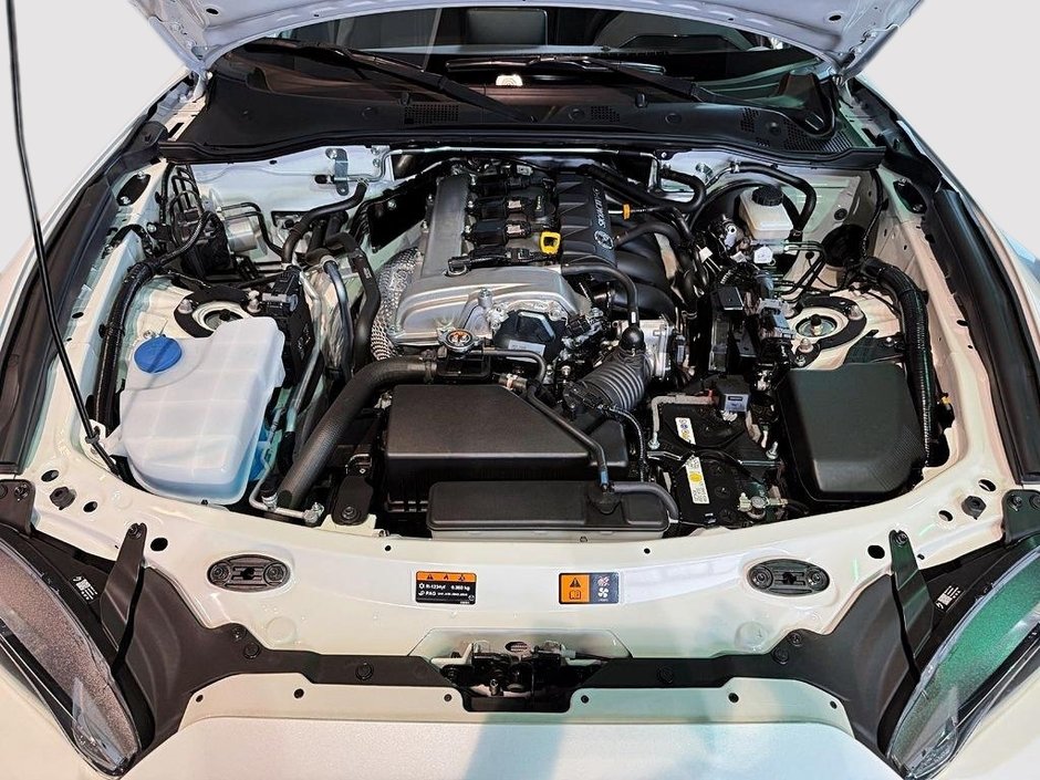 Mazda MX-5 GS-P TOIT SOUPLE 2023-16