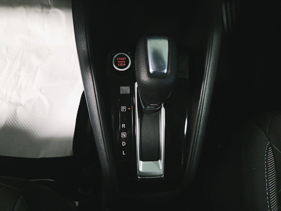 2020 Nissan Kicks S-15