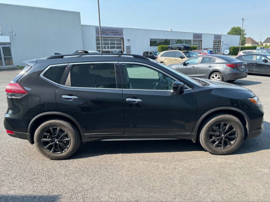 2018 Nissan Rogue-6