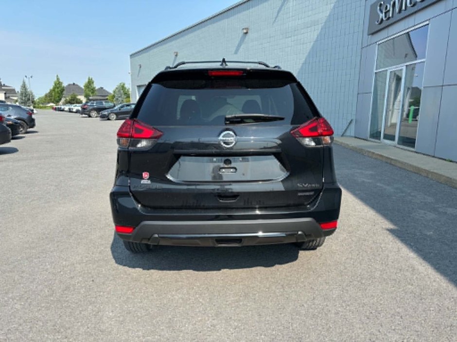 2018 Nissan Rogue-1