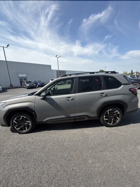 2025 Subaru Forester Limited-9
