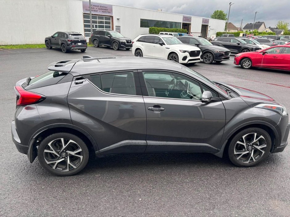 2019 Toyota C-HR Limited-7