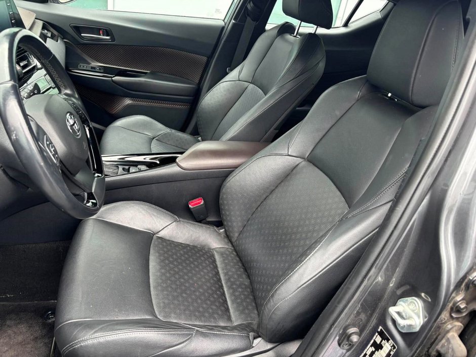 2019 Toyota C-HR Limited-10