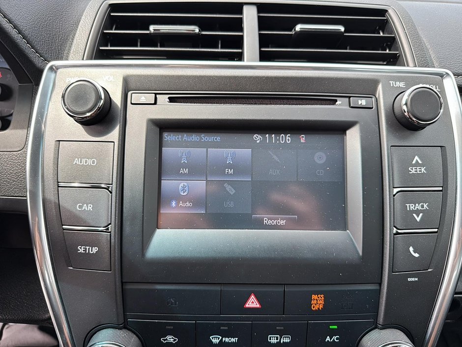 Toyota Camry LE 2017-16