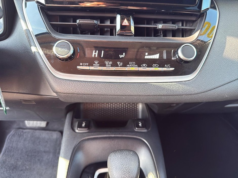 2023 Toyota Corolla LE-13