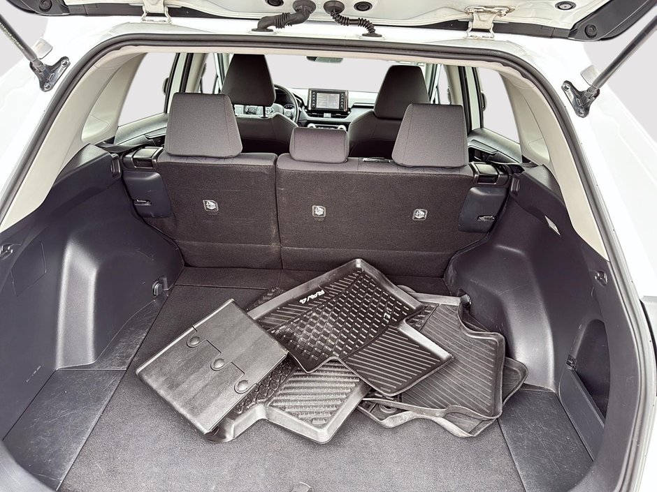 2019 Toyota RAV4 LE+SIEGE CHAUFFANT++BAS KILOMETRAGE-5