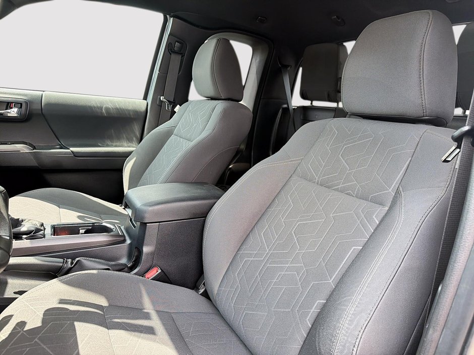 2019 Toyota Tacoma SR5 V6 TRD-7