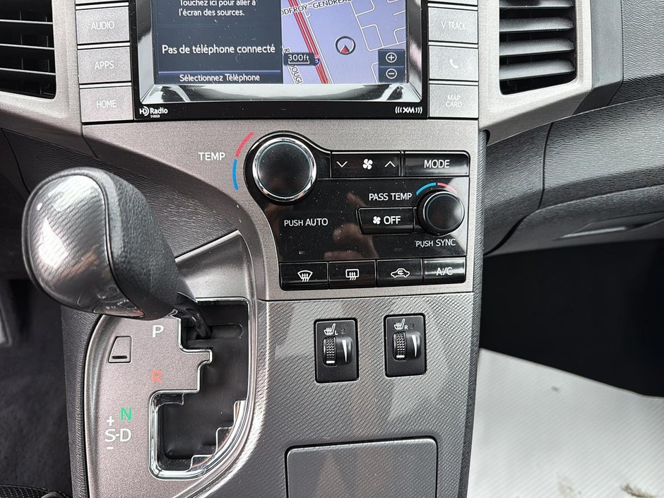 2016 Toyota Venza-13