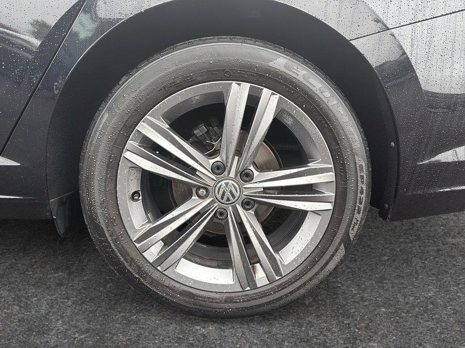 Volkswagen Jetta Highline 2019-6
