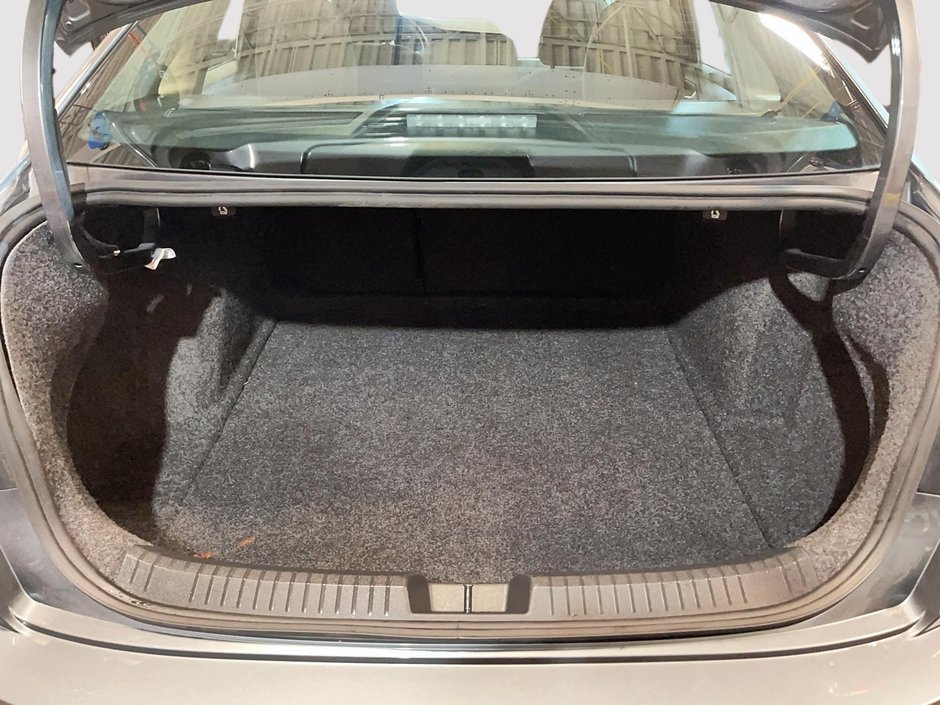2022 Volkswagen Jetta Trendline-5
