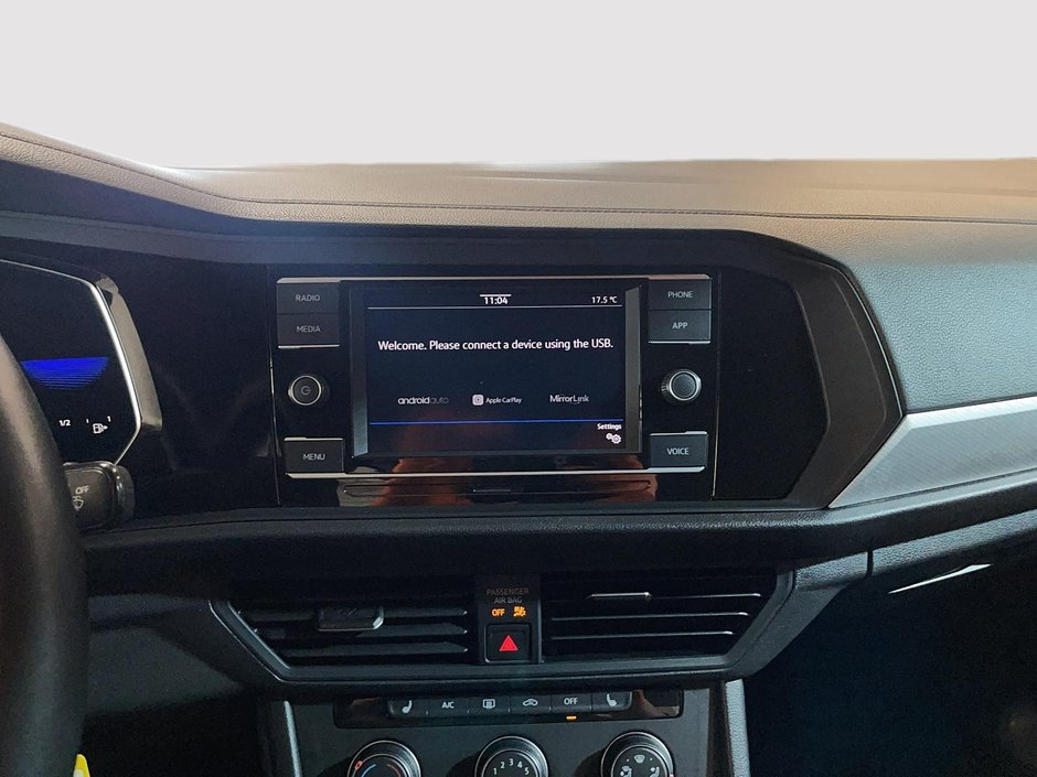 2022 Volkswagen Jetta Trendline-16
