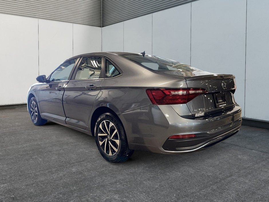 2022 Volkswagen Jetta Trendline-3