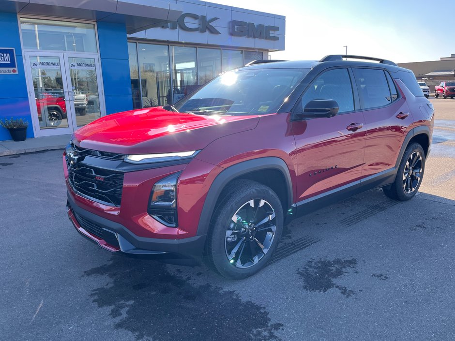 2025 Chevrolet Equinox in Taber, Alberta - w940px