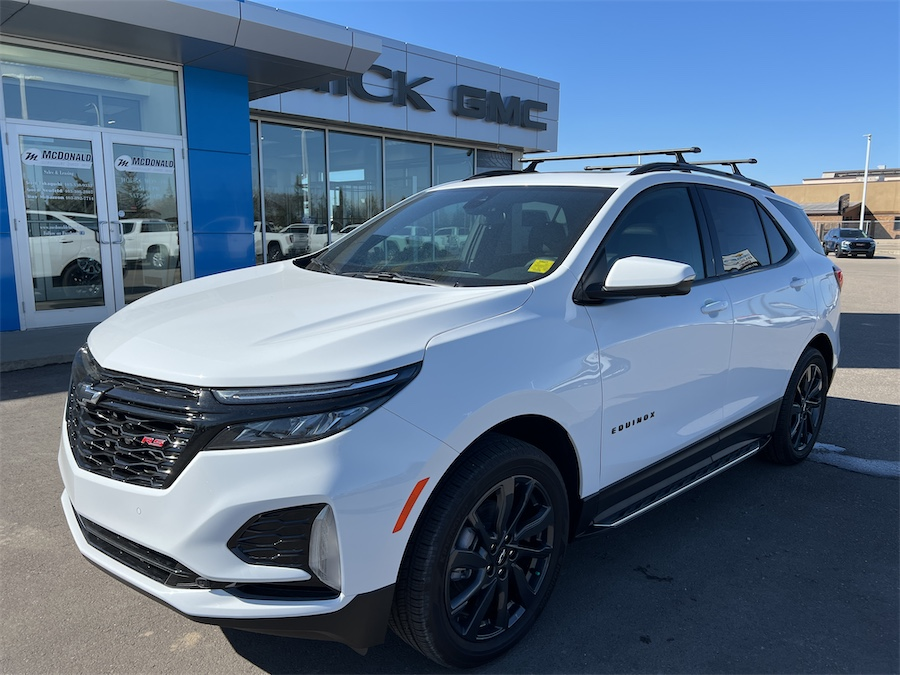 2024 Chevrolet Equinox in Taber, Alberta - w940px