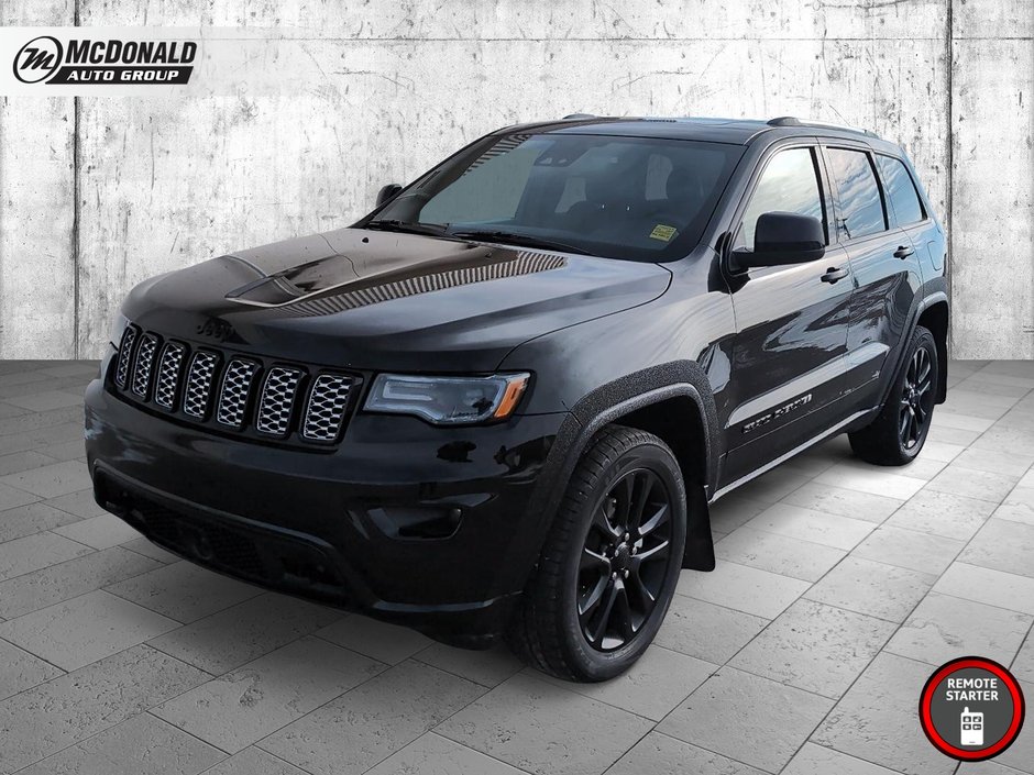 2020 Jeep GRAND CHEROKEE LAR/ALTLaredo in Taber, Alberta - w940px