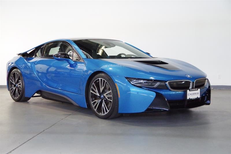 Land Rover Vancouver | 2015 BMWi i8 | #J19169-1
